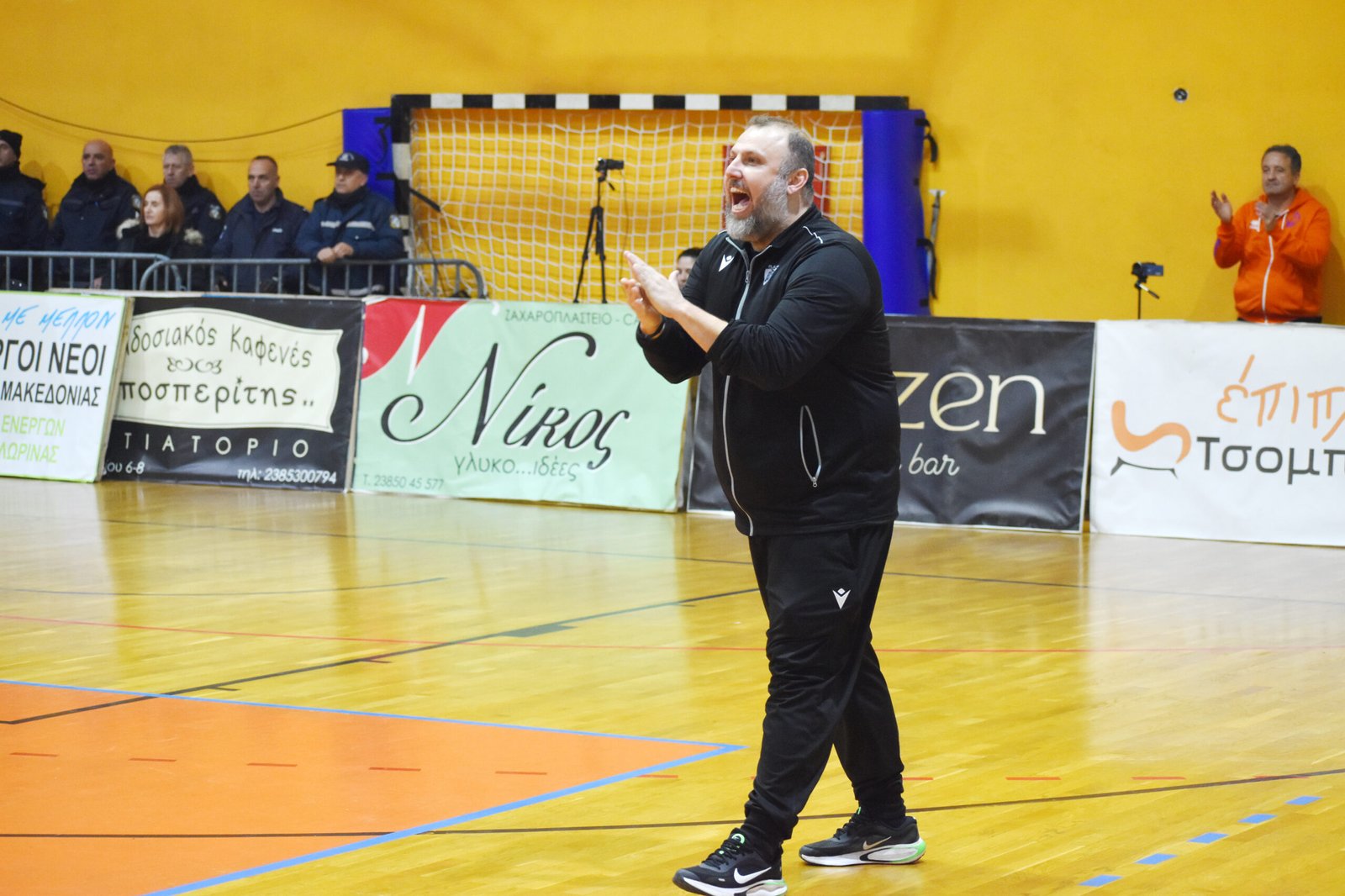 Η μεικτή ζώνη του Ήφαιστος Φλώρινας-ΠΑΟΚ