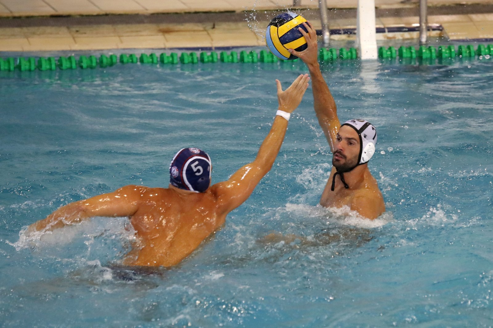 «Λύγισε» στα πέναλτι και πάει στο 5-8 για το ευρωπαϊκό εισιτήριο!